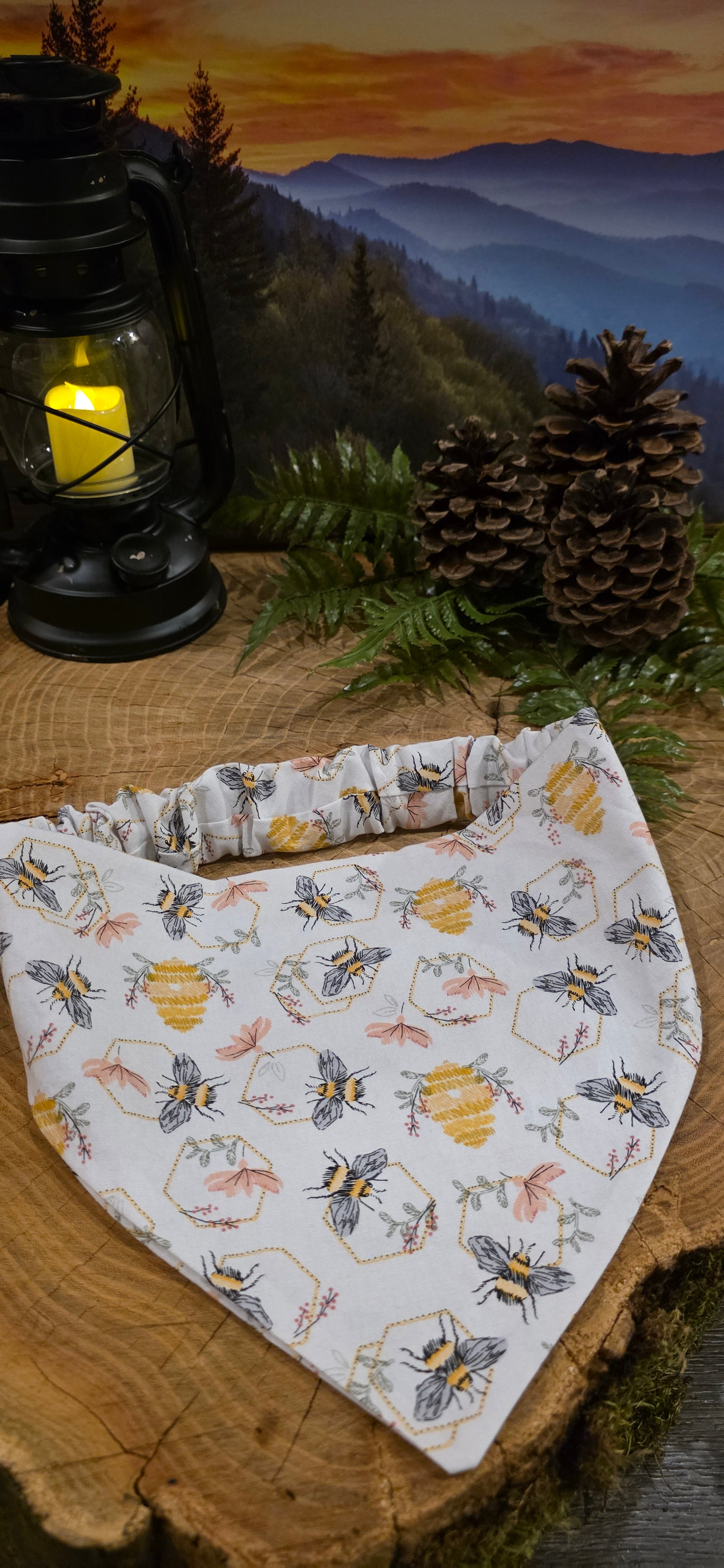 Honeybee Bandana